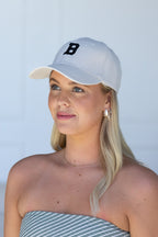 Sporty Strap back Cap Cream
