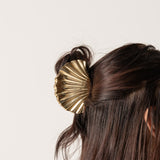 Pippi Metal Claw Hair Clip - Gold