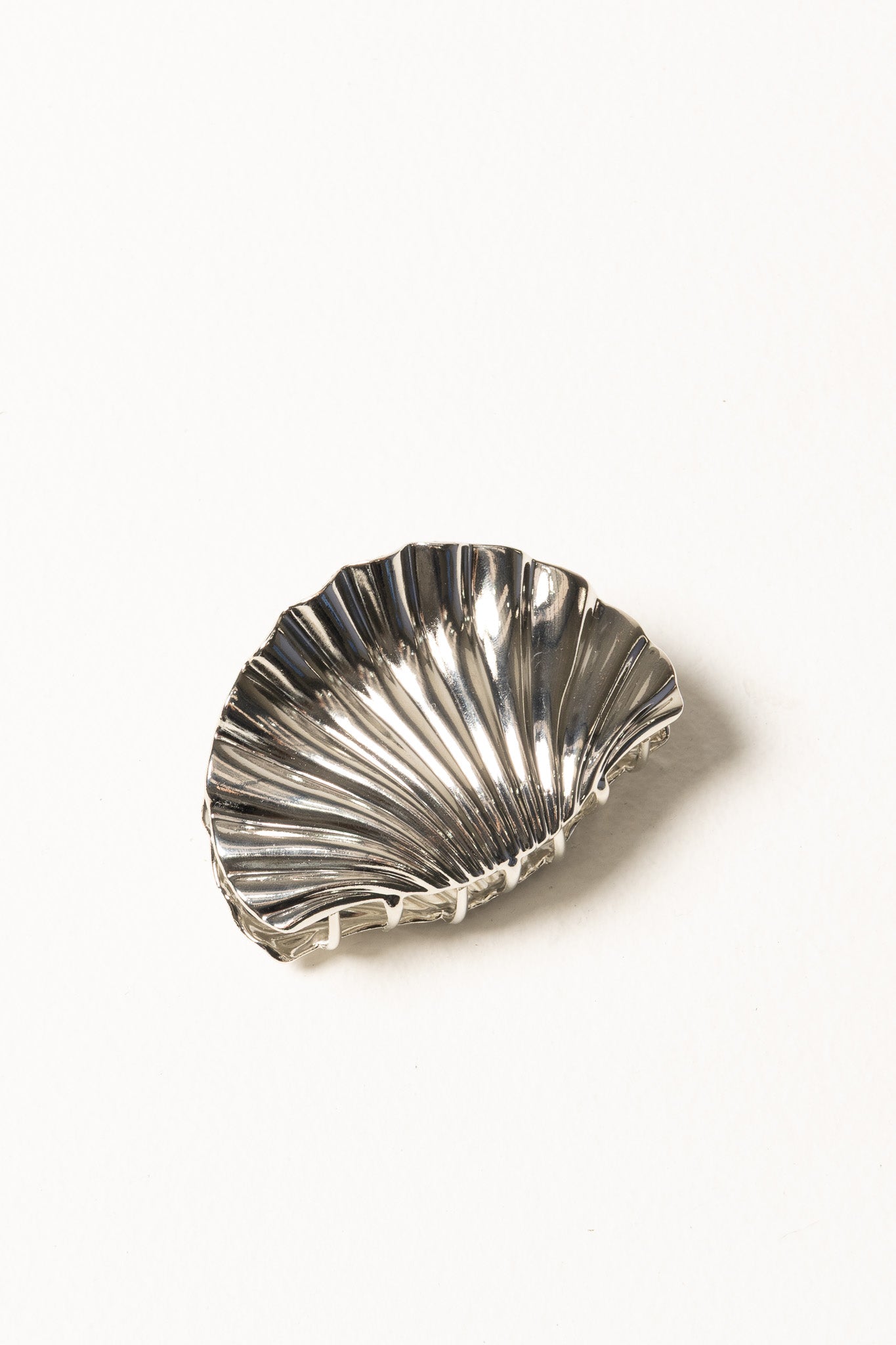 Pippi Metal Claw Hair Clip - Silver