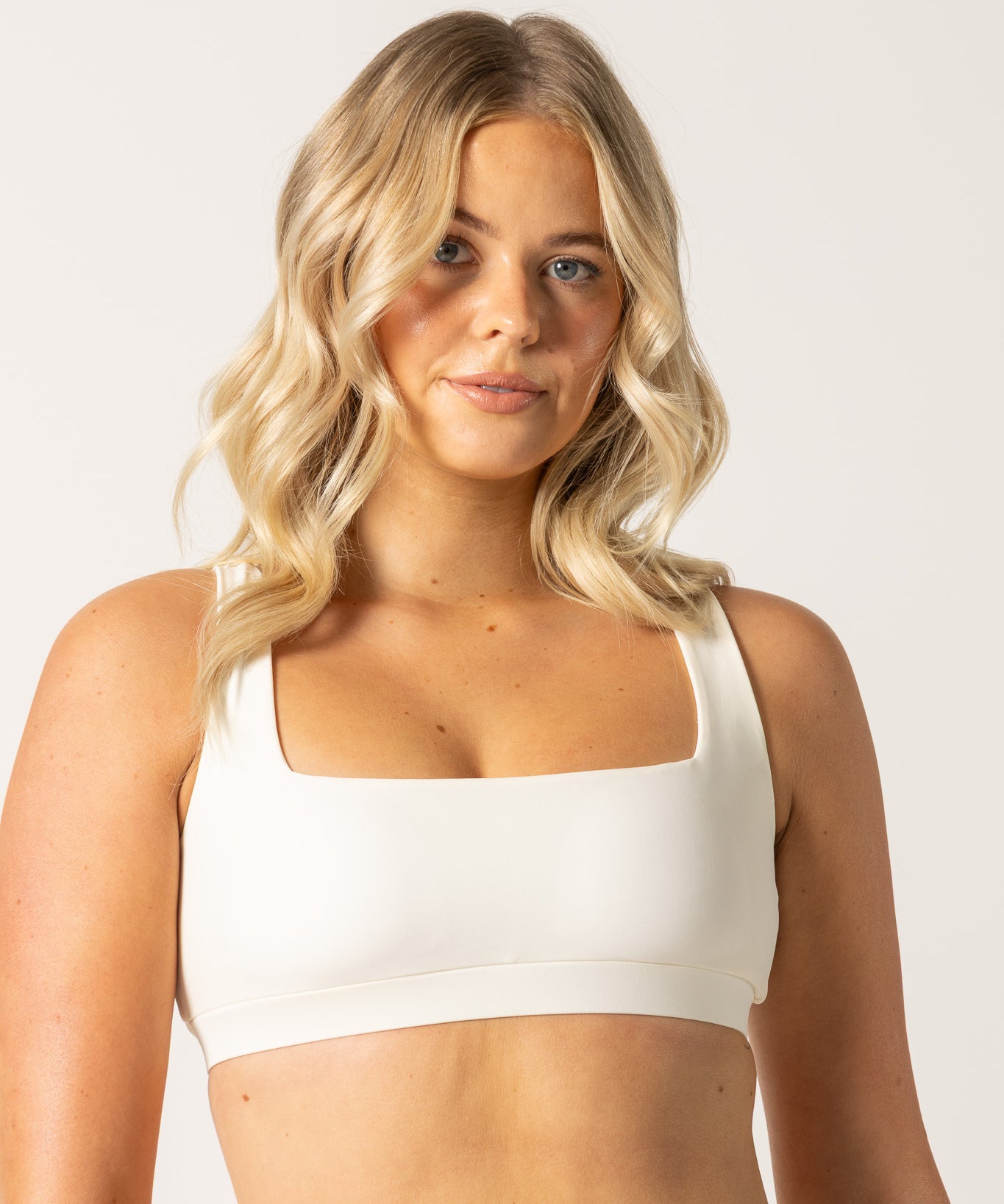 Lighthouse Bikini Top in Sand – Blue Apparel