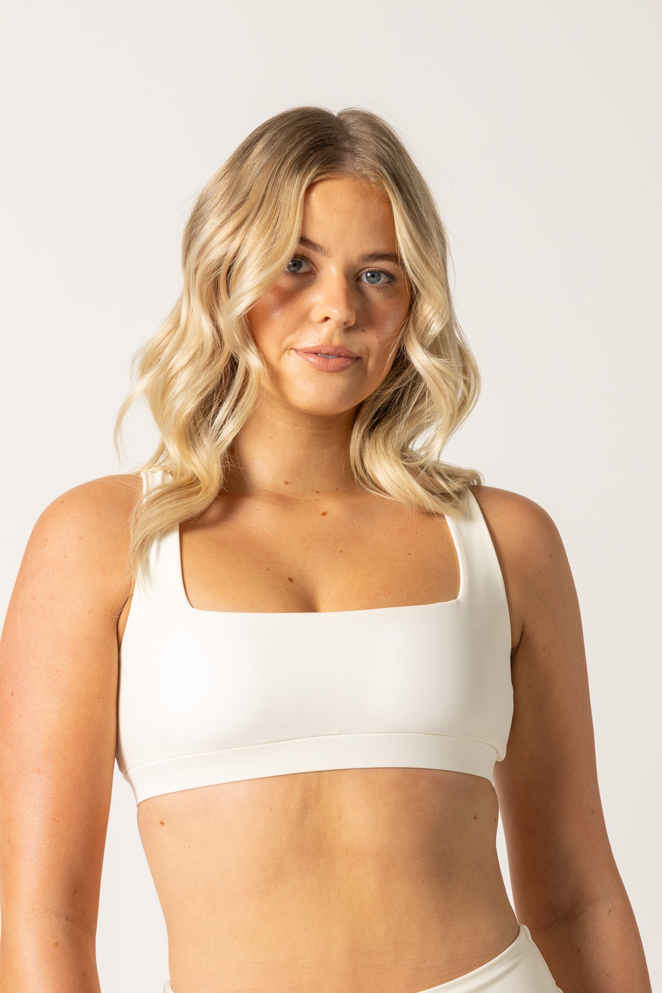 Lighthouse Bikini Top in Sand – Blue Apparel